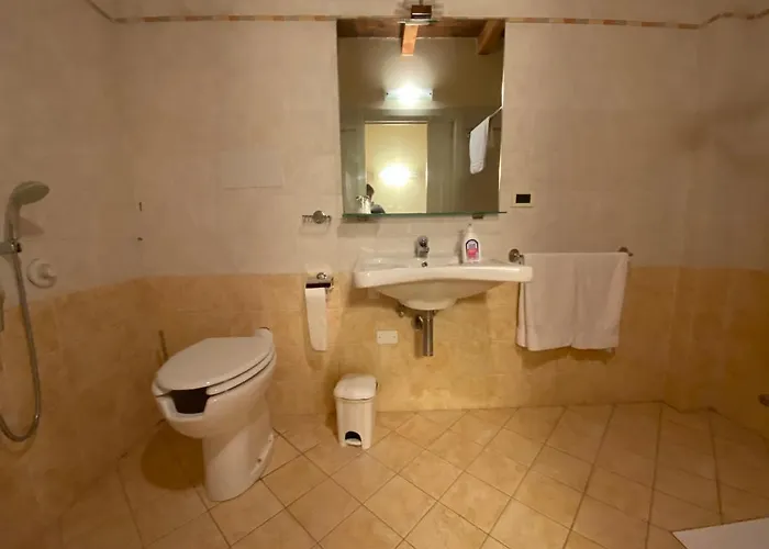 مزرعة للإقامة Agriturismo La Chiusola أوتْسانو ديل إميليا